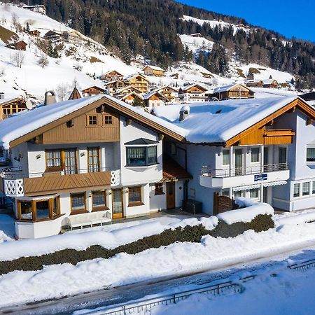 Appartments Lercher Irma San Candido Exterior photo