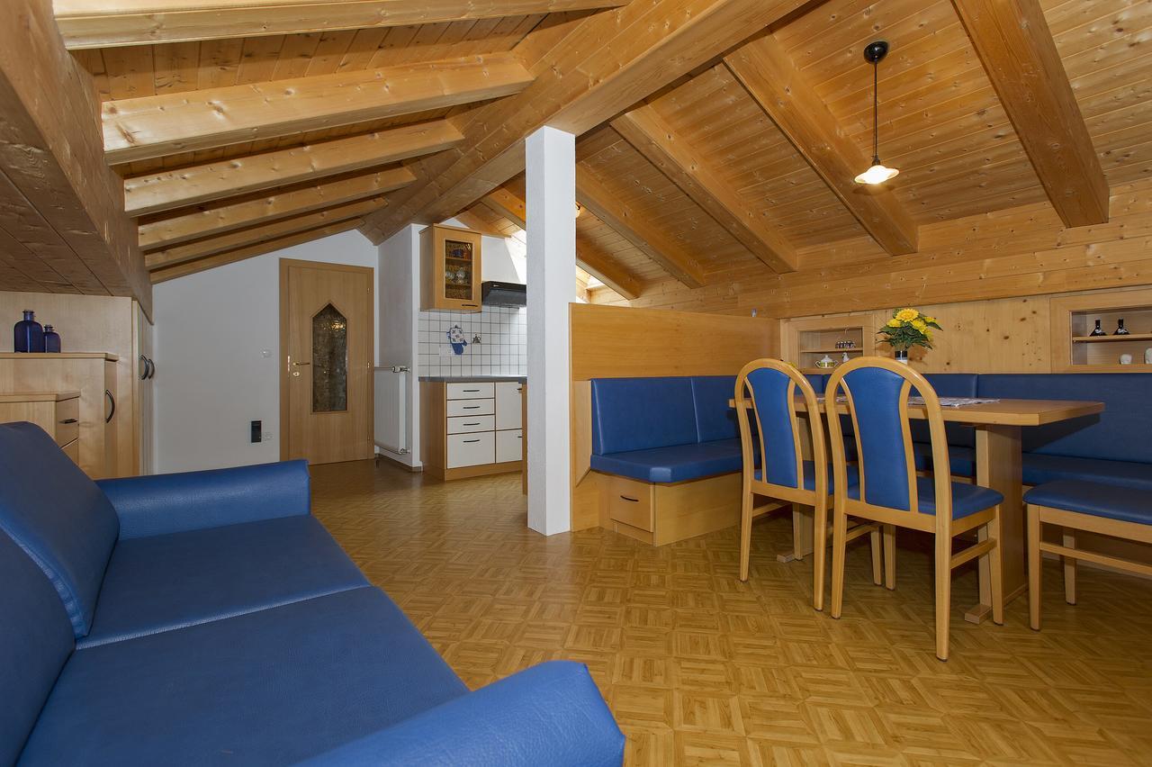 Appartments Lercher Irma San Candido Exterior photo
