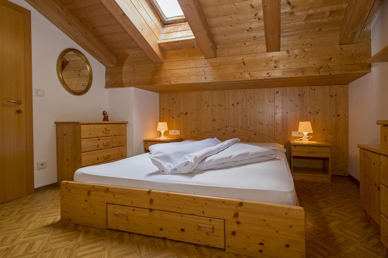 Appartments Lercher Irma San Candido Exterior photo
